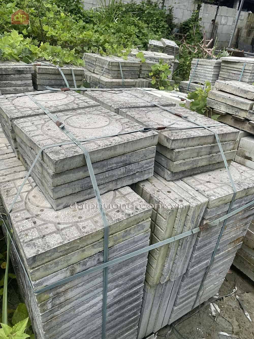 Gạch Terrazzo lát vỉa hè cũ thanh lý ở tại Nhà máy Đại Phương